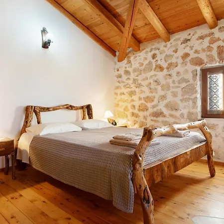 Villa Agricultural Anastasia Volímai