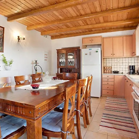 Villa Agricultural Anastasia Volímai